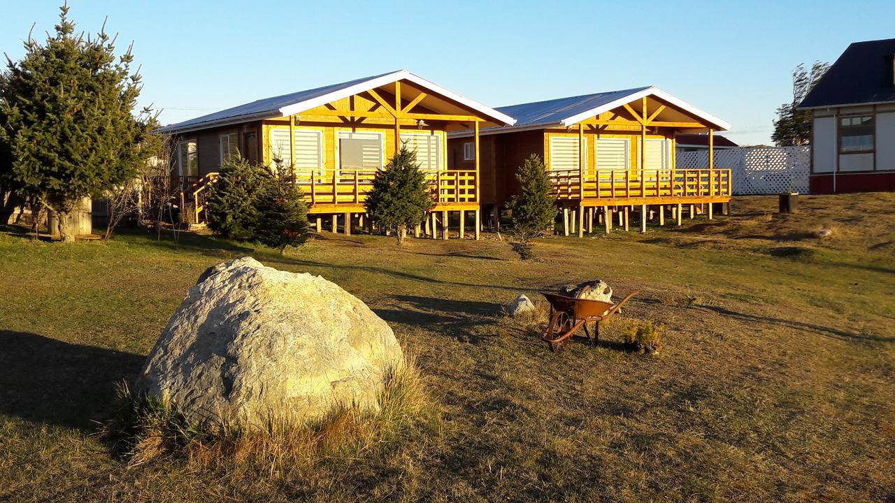 Cabanas Cerro Las Piedras Punta Arenas Exterior photo