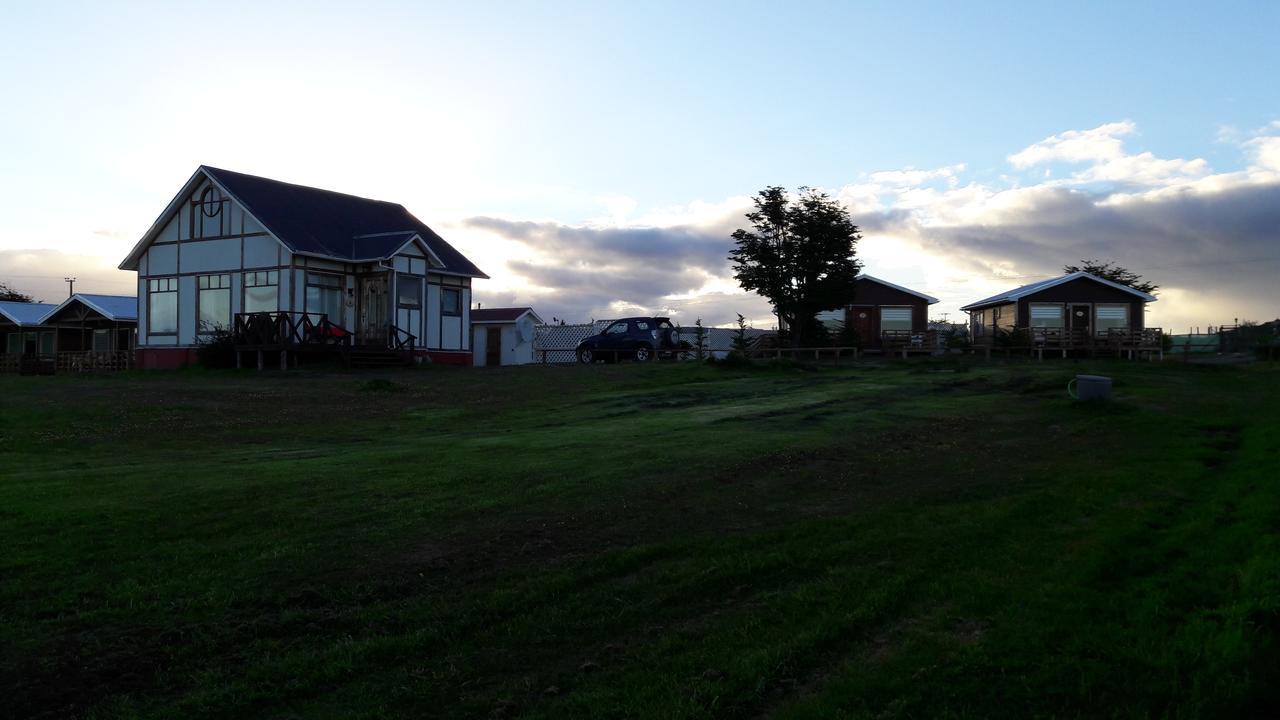 Cabanas Cerro Las Piedras Punta Arenas Exterior photo